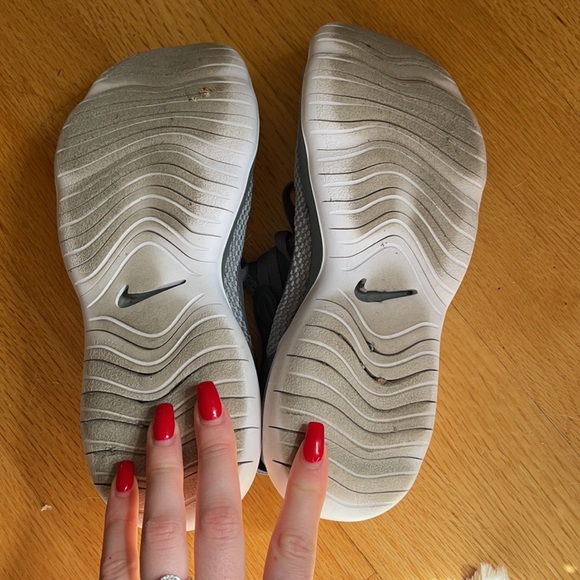 Nike Flex Running Shoes - Picture 4 of 5